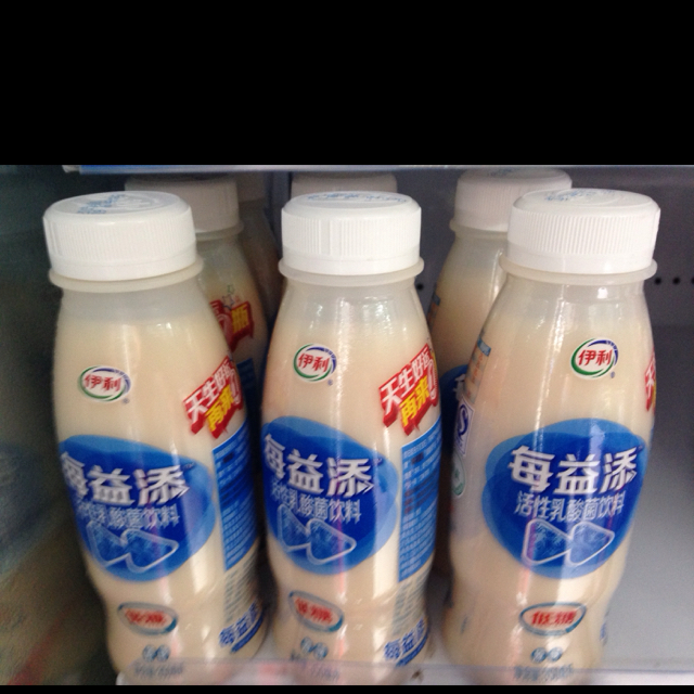 伊利每益添活性乳酸菌饮料