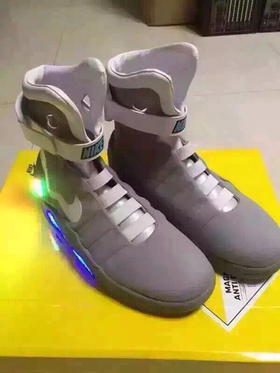 nike mag 充电鞋