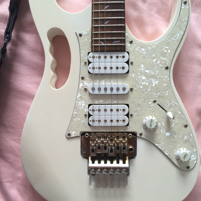 ibanez7v高仿二手电吉他,各部件完好