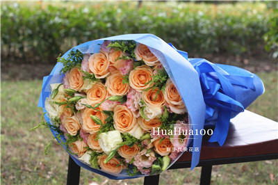 一天一点爱恋丨19朵香槟玫瑰洋桔梗混合花束 商品图2