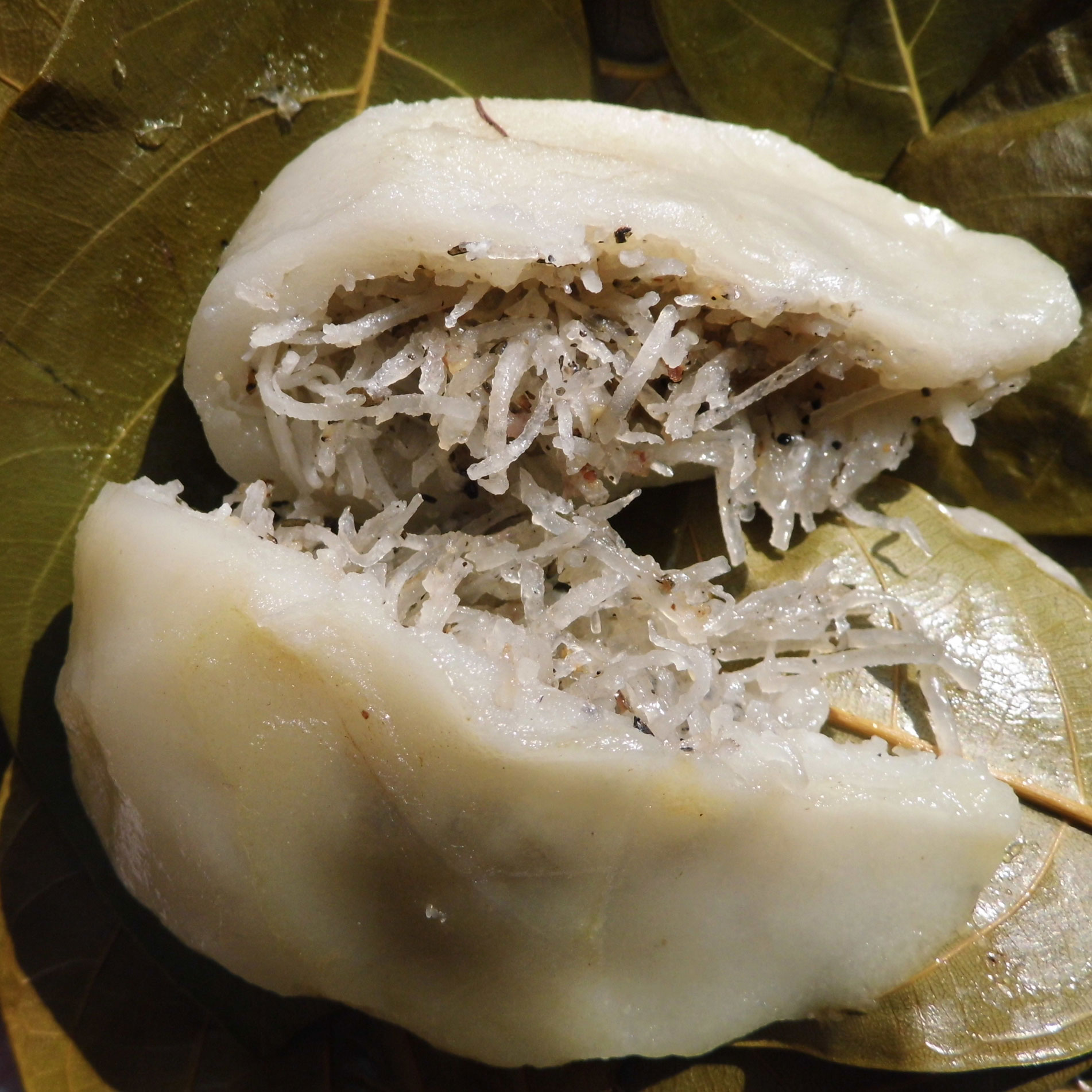 年糕特色小吃湛江特产徐闻蜜叶饼 椰丝芝麻馅甜味