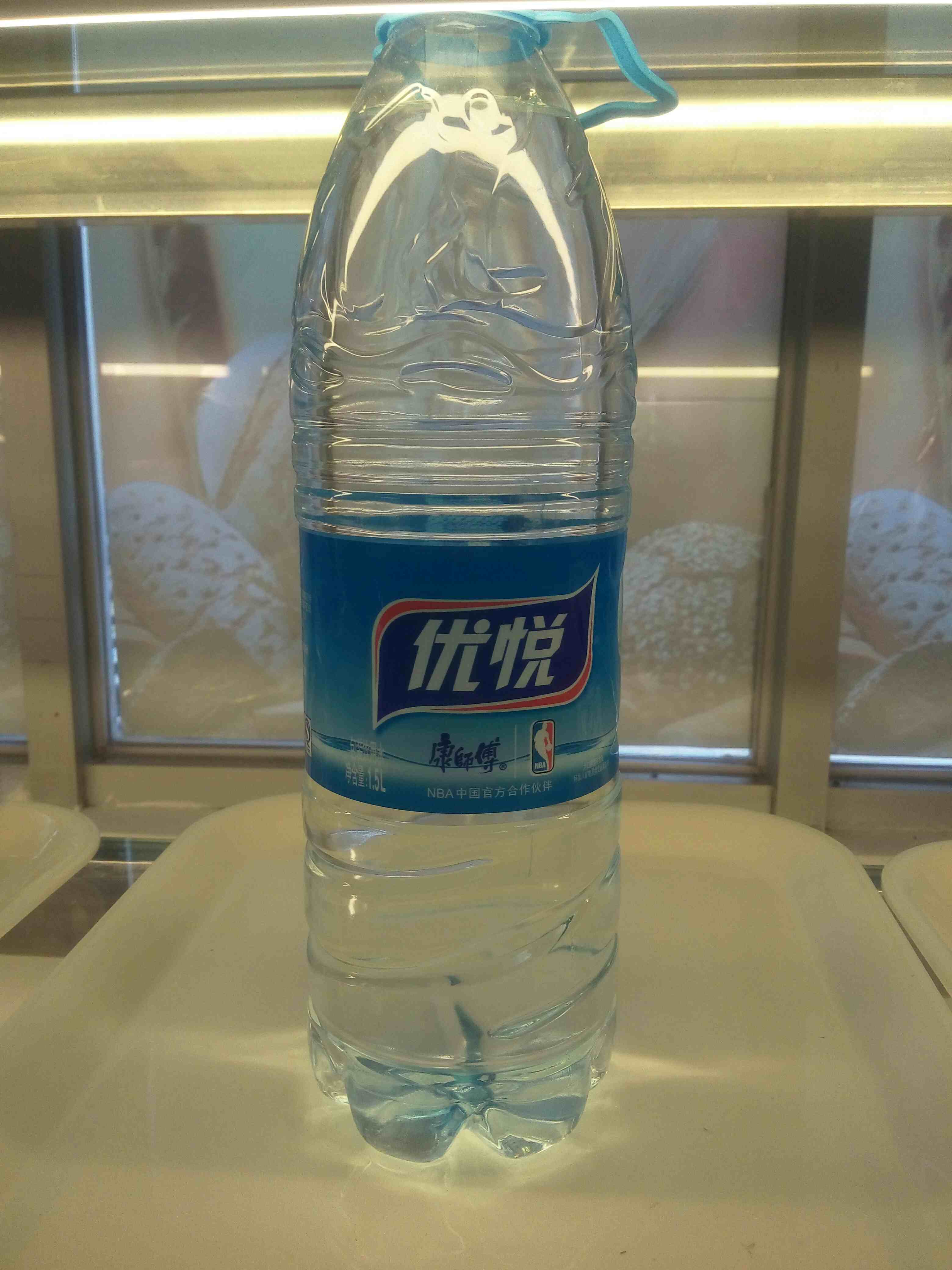 康师傅优悦水