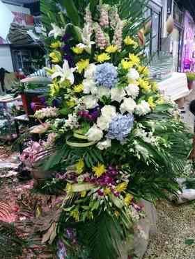 祭奠花篮