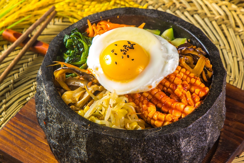 七八韩味舍-鱿鱼石锅拌饭