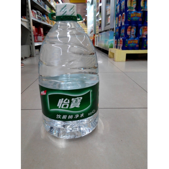怡宝矿泉水4.5l瓶