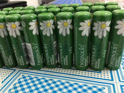 【德国润唇膏】德国护手霜相同品牌 小甘菊润唇膏 48元一支 商品图2