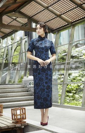 [折] 长款棉布真大襟旗袍藏青玫瑰花纹m-1500037
