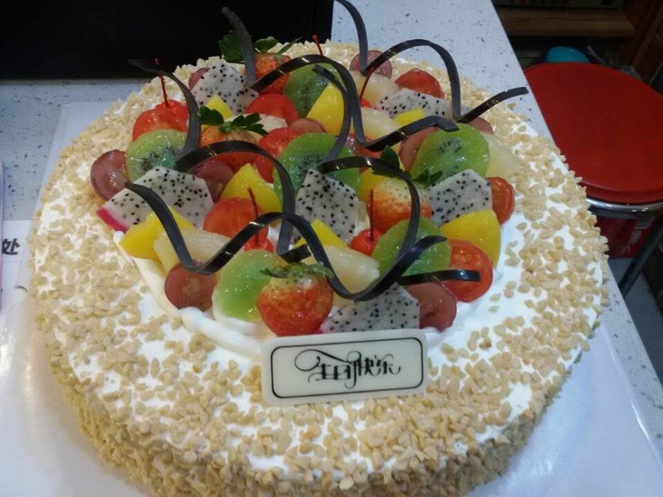 【吃喝玩乐购.蛋糕】14寸单层心月蛋糕巧克力水果味