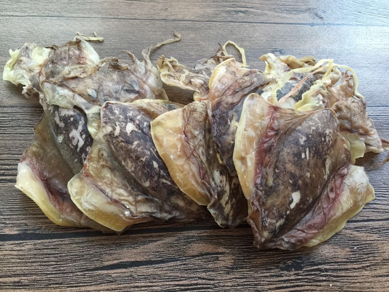 中号 野生淡晒墨鱼干