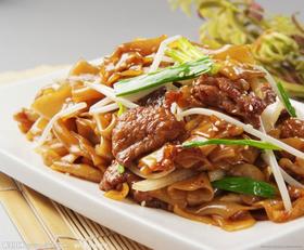 干炒牛肉粿条