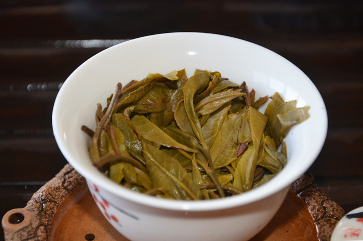 2015年曼糯古树茶纯料散茶