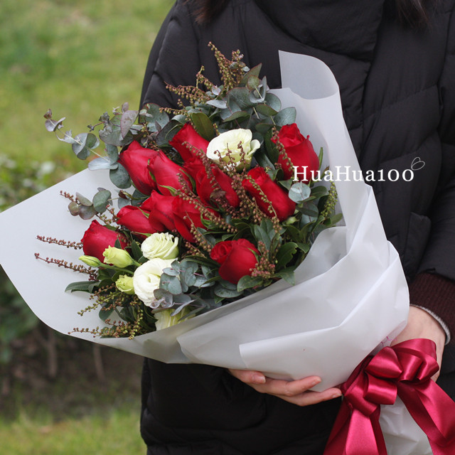 相爱丨11朵红玫瑰花束
