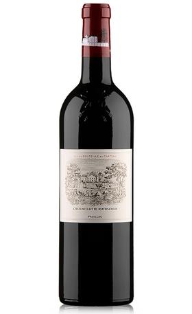 82年拉菲红酒图片