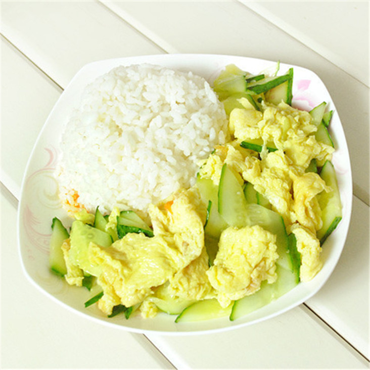 ma-黄瓜炒鸡蛋盖饭