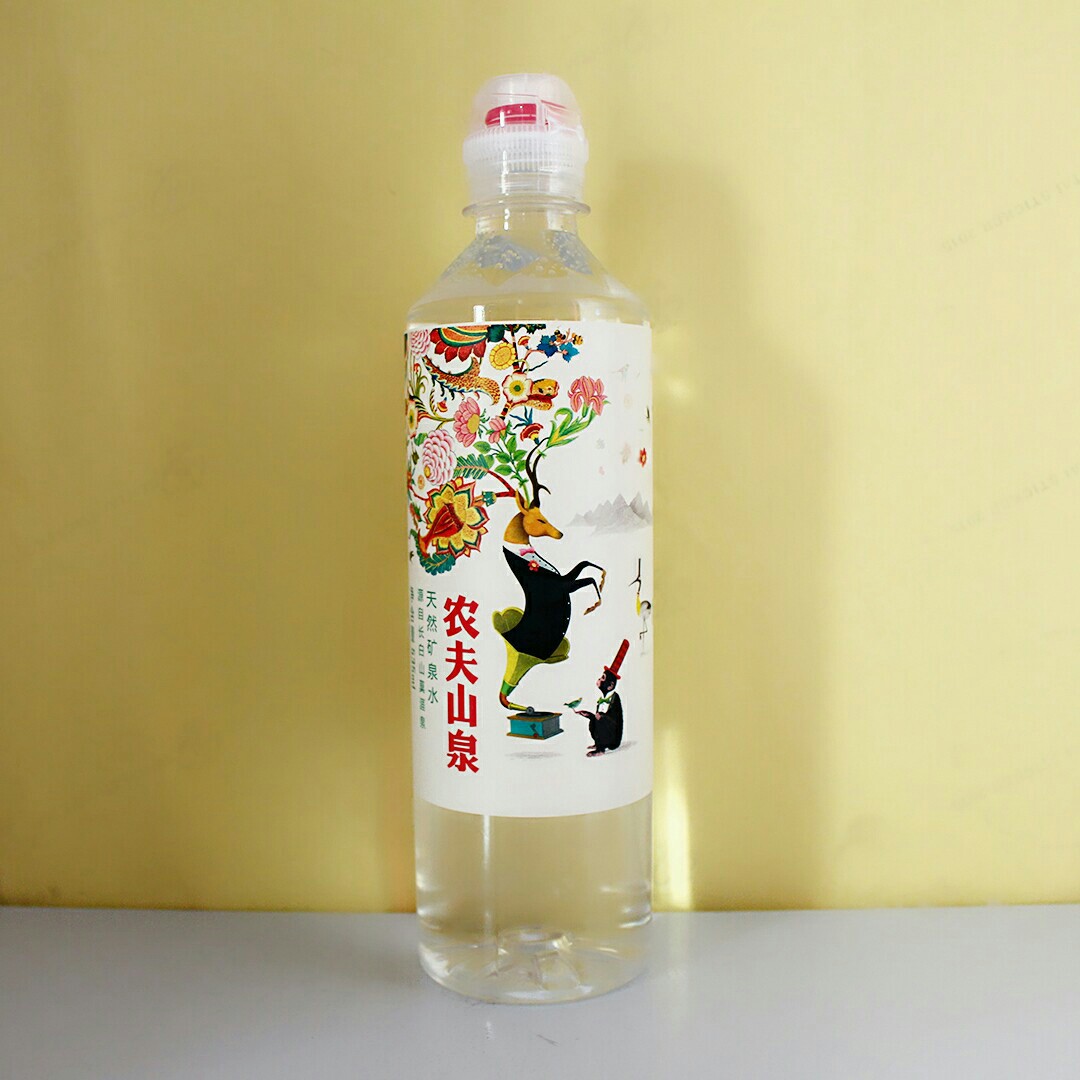 农夫山泉矿泉水