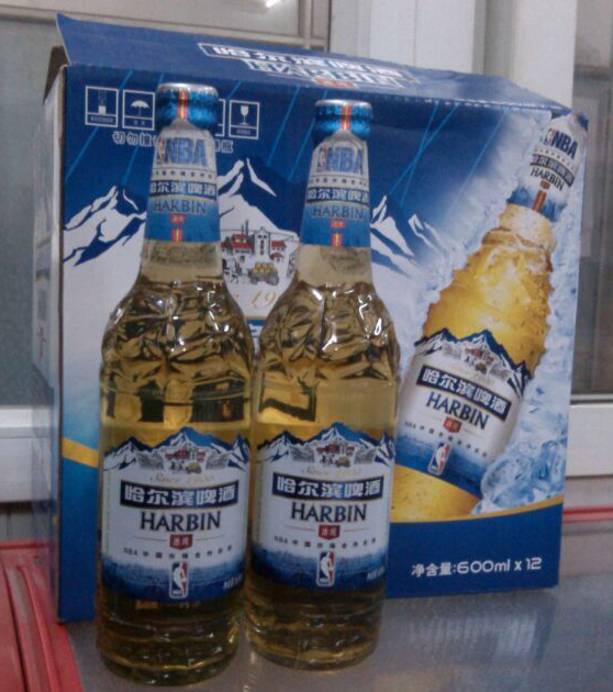 哈尔滨啤酒 冰纯瓶装啤酒 600ml*12瓶(3月4号)
