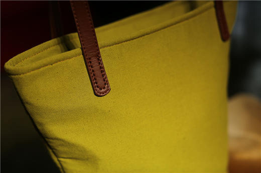 山谷居民品牌时尚苗绣单肩包/手提包 - 双生花 商品图1