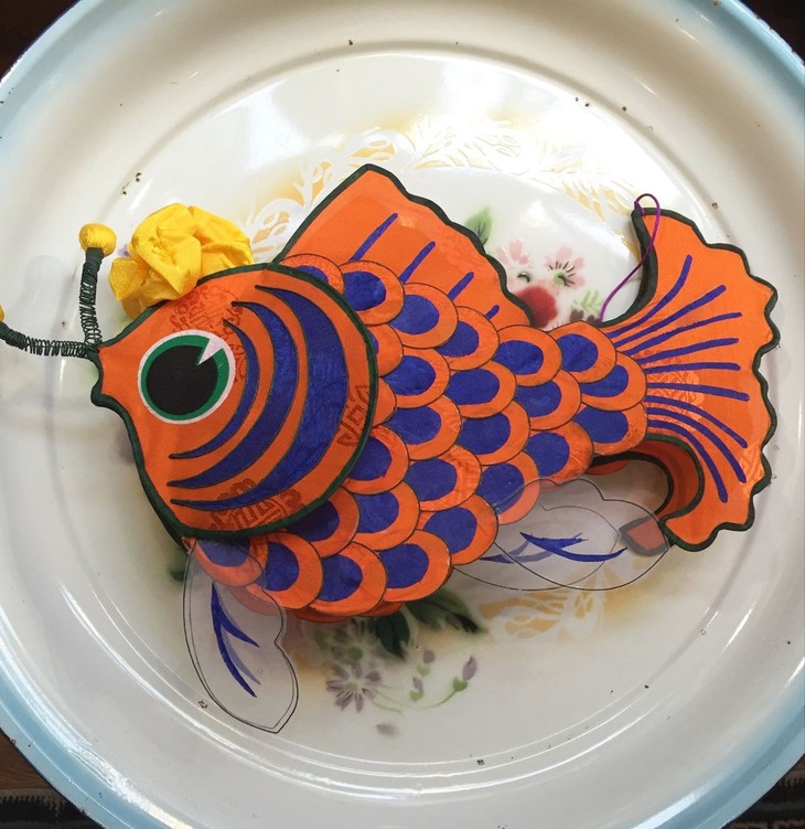 折叠鱼灯笼 foldable fish lantern