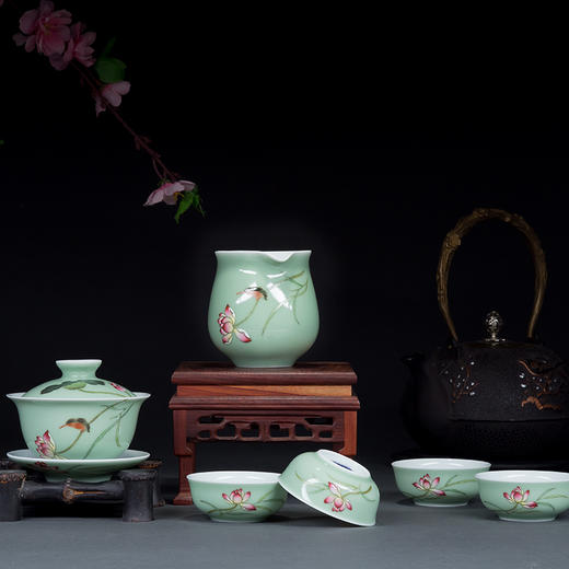 宝瓷林 豆青粉彩夏荷蹲式杯6头茶具 商品图0