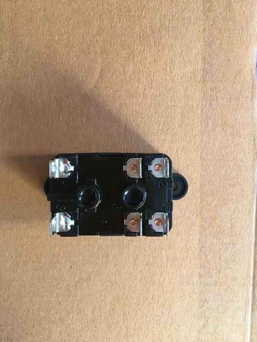HLR9400-1XAQ1AB空调风扇用继电器 商品图1