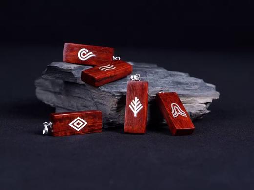 【青蚨堂】五行“金木水火土”精品小叶紫檀镶嵌925纯银限量版发行 商品图1