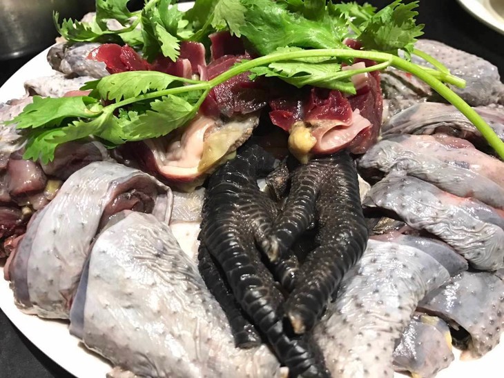 虎爪黑虎爪飞天鸡,生态走地散养8个月,益产妇,操劳男性,老人