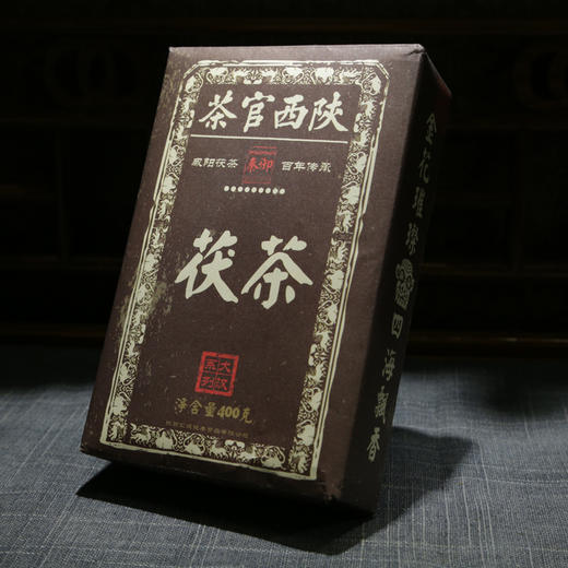 陕西官茶 （汉）秦御养生金花茯砖黑茶 400g 商品图0