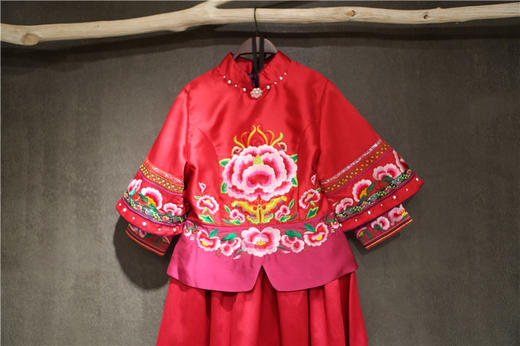 山谷居民品牌时尚苗绣服饰/女装 - 凤鸾 商品图1