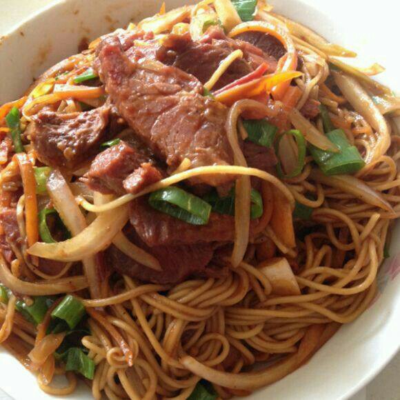 牛肉炒面