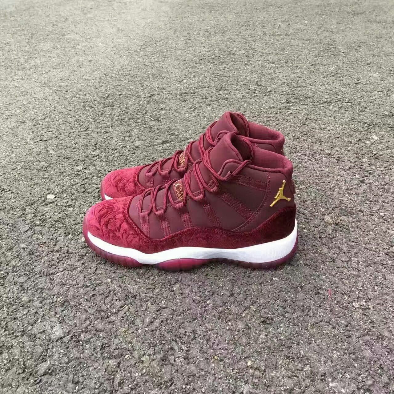 『aj11』air jordan 11 gs "heiress" 红丝绒