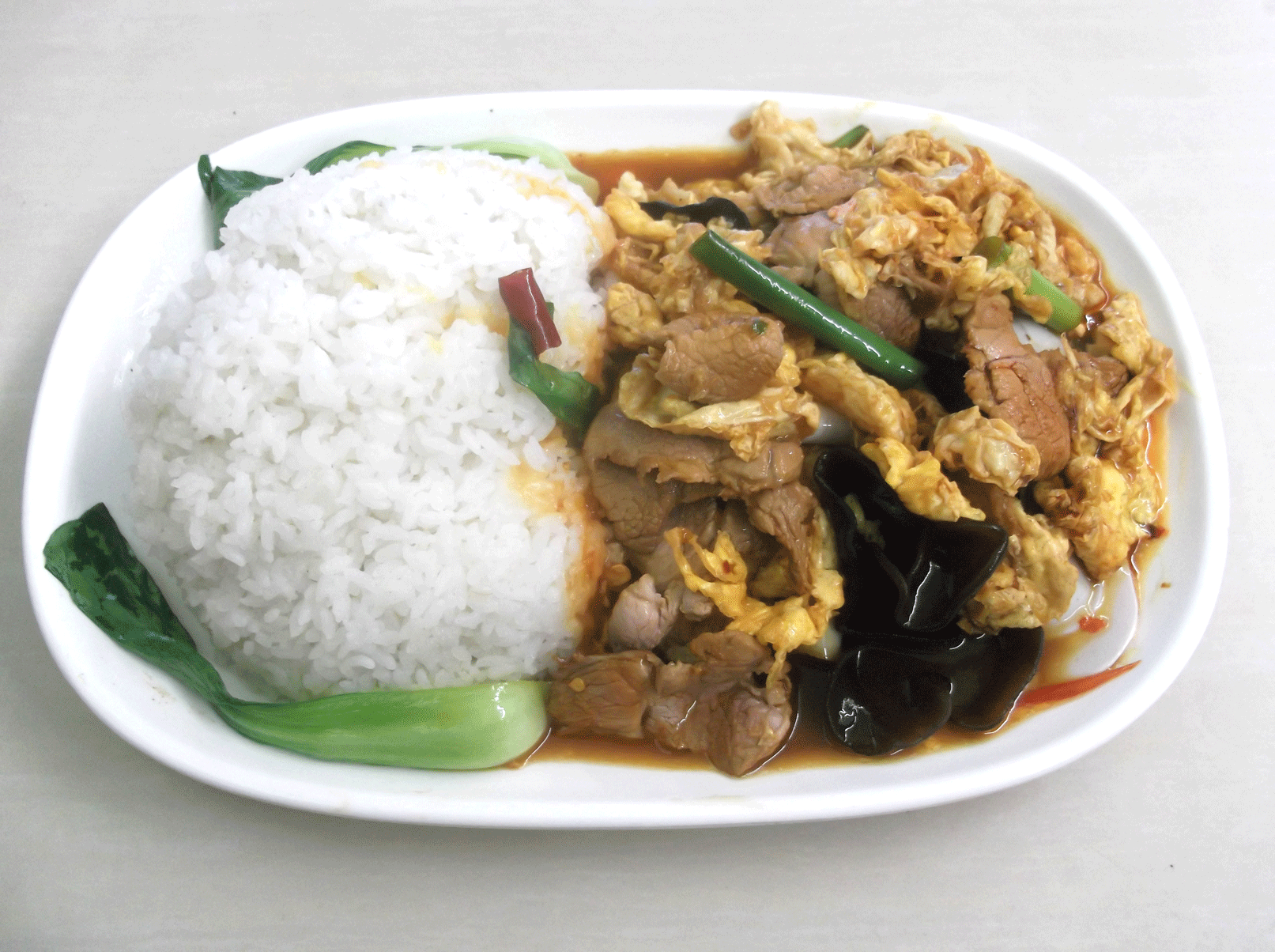 木须肉盖饭