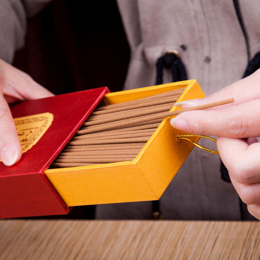 20CM百年檀香 商品图1