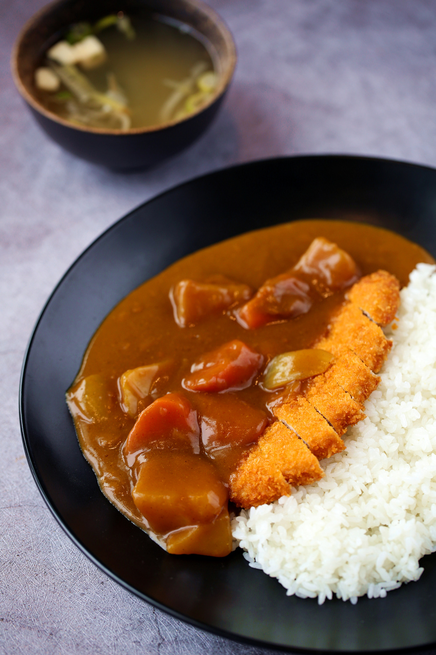 咖喱猪排饭定食