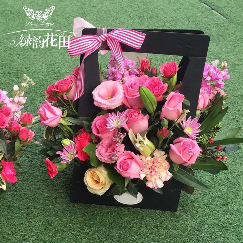 手提花盒-送老婆送爱人送女友生日鲜花女神节母亲节520七夕情人节教师