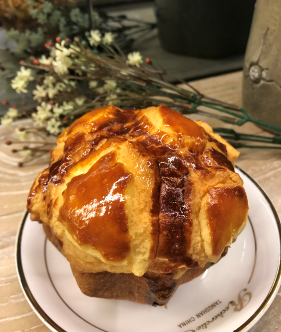 奶酥菠萝包