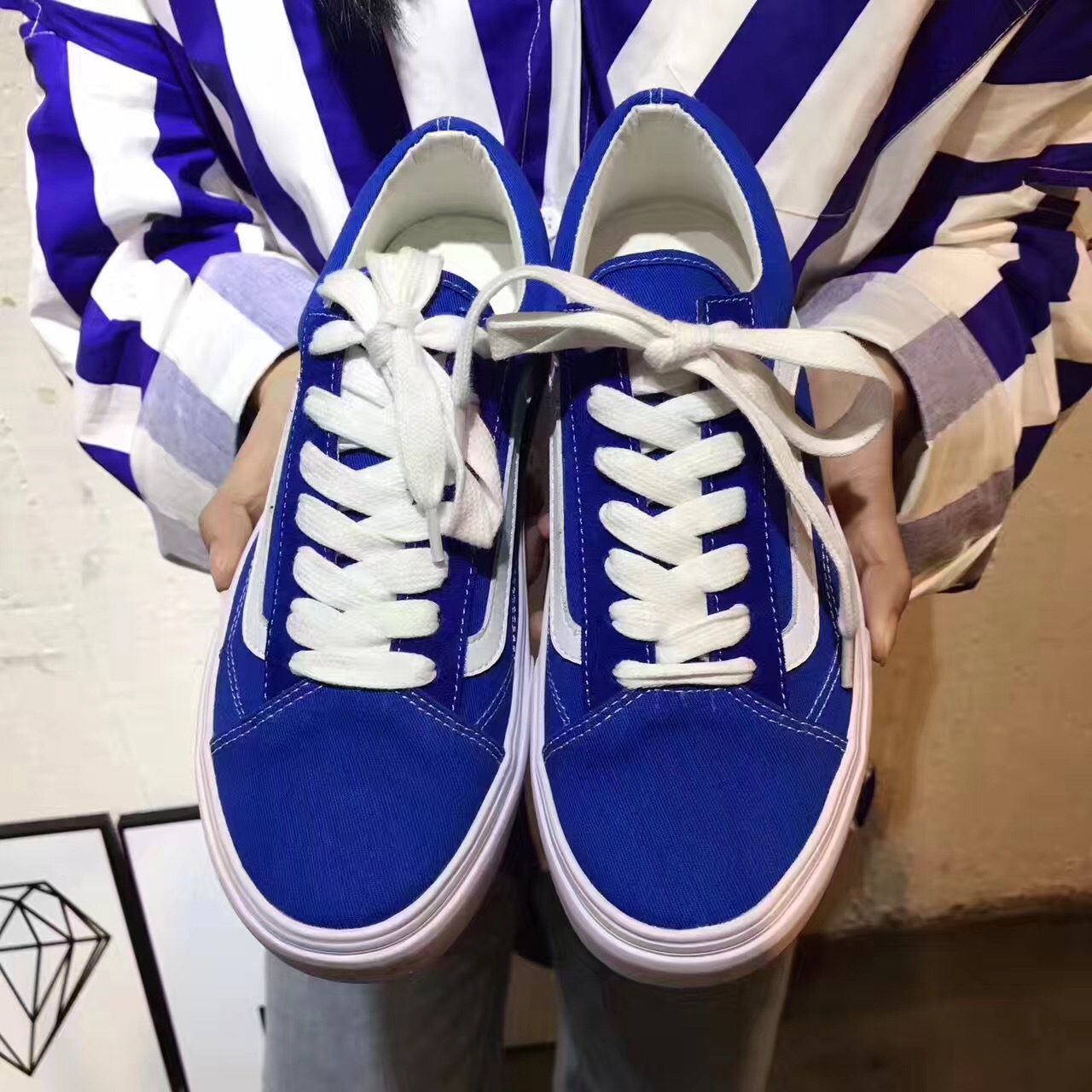 蓝色经典vans