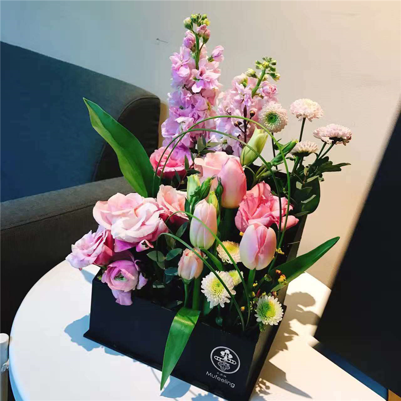 "爱与陪伴"母亲节主题花艺课