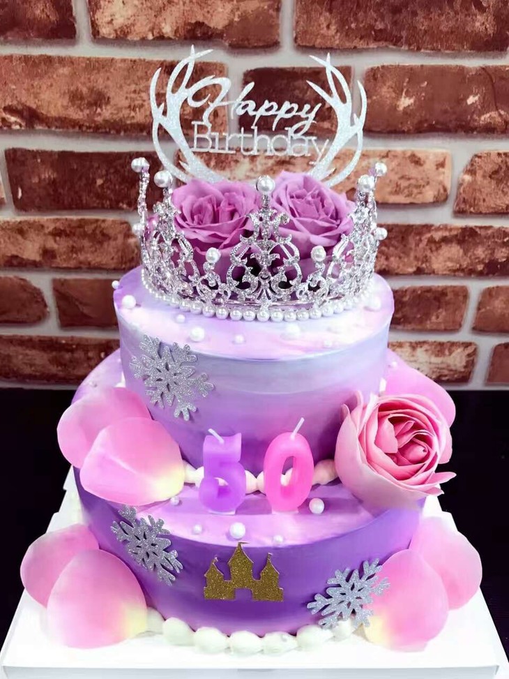 创意女神皇冠生日蛋糕进口动物奶油玫瑰花蛋糕