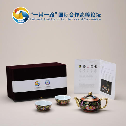 宝瓷林黑地珐琅彩一壶两杯 商品图0
