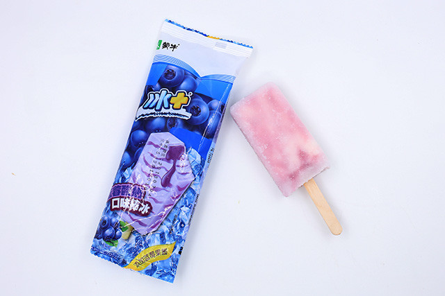 蒙牛冰 蓝莓酸奶口味棒冰 净含量70g