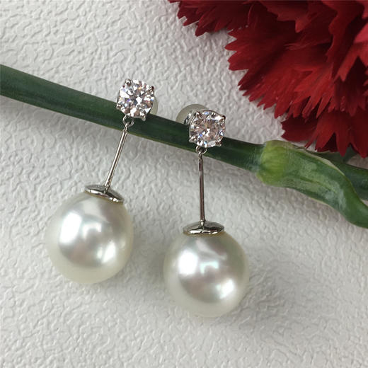 优雅女人必备南洋白珍珠耳环 商品图0