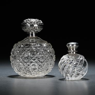英国古董纯银雕花盖香水瓶 大○frantiques英国古董 商品图0