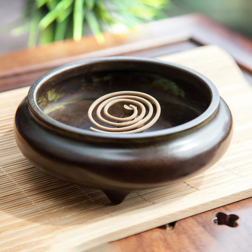 中号禅修三足铜炉（黄铜仿古） 商品图3