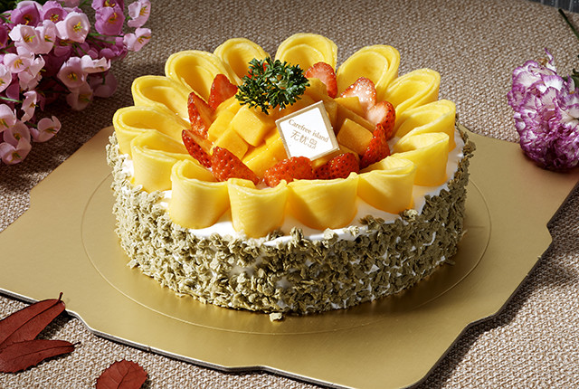 满园果色 默认:草莓口味(可替换口味有其他口味 芝士蛋糕可在订单上