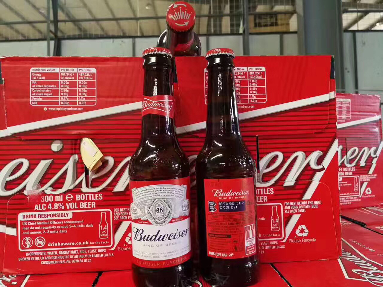 百威啤酒(旋盖300毫升/15瓶装)