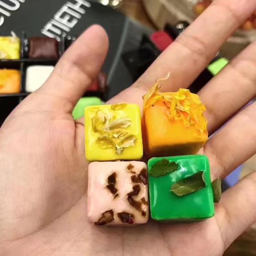 雪梨推荐POV沐浴魔方天然手工皂洗澡嫩肤精油香皂 商品图5