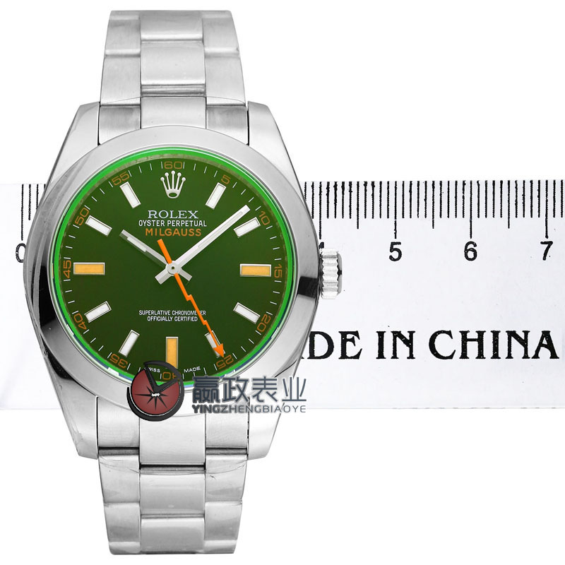 2、一块劳力士绿盘手表多少钱？：为什么一块普通的劳力士手表能卖到几十万？ 