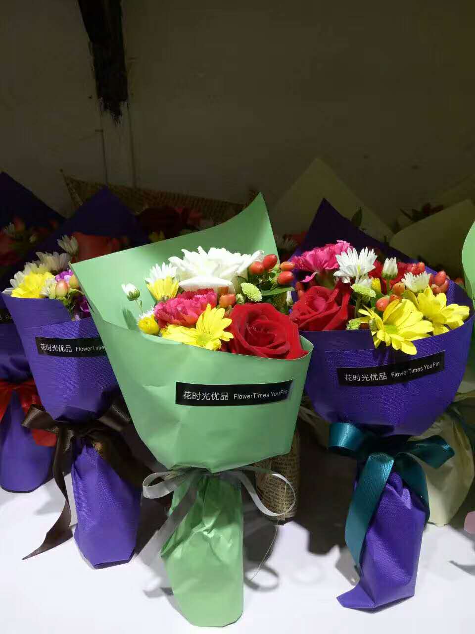 教师节花礼—小花束100元4束