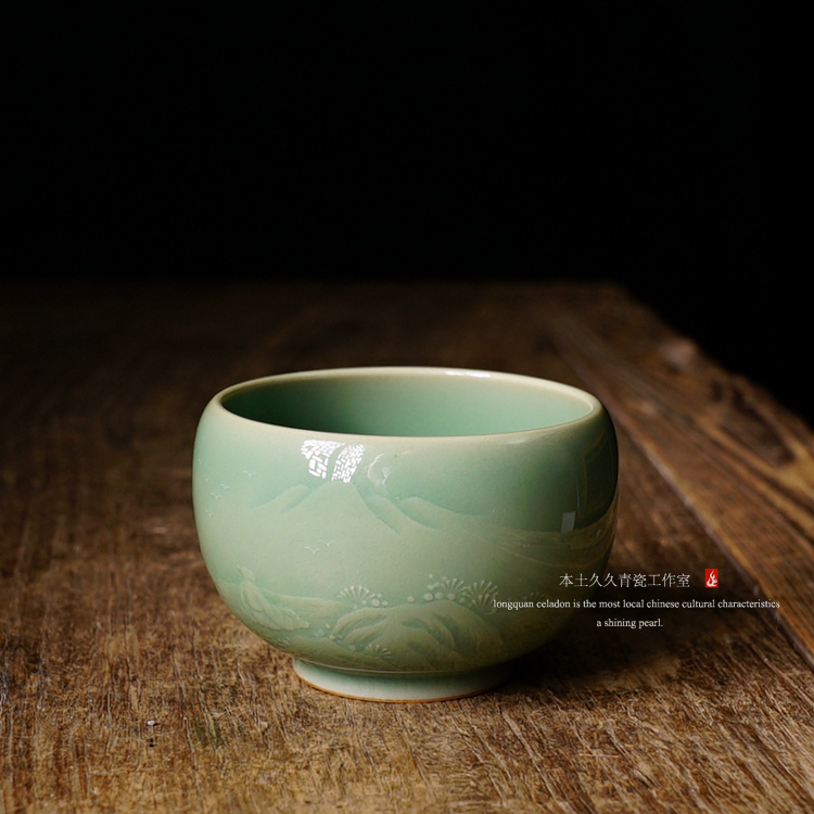 【本土久久】严少英龙泉青瓷功夫茶具 山水人物手工茶杯