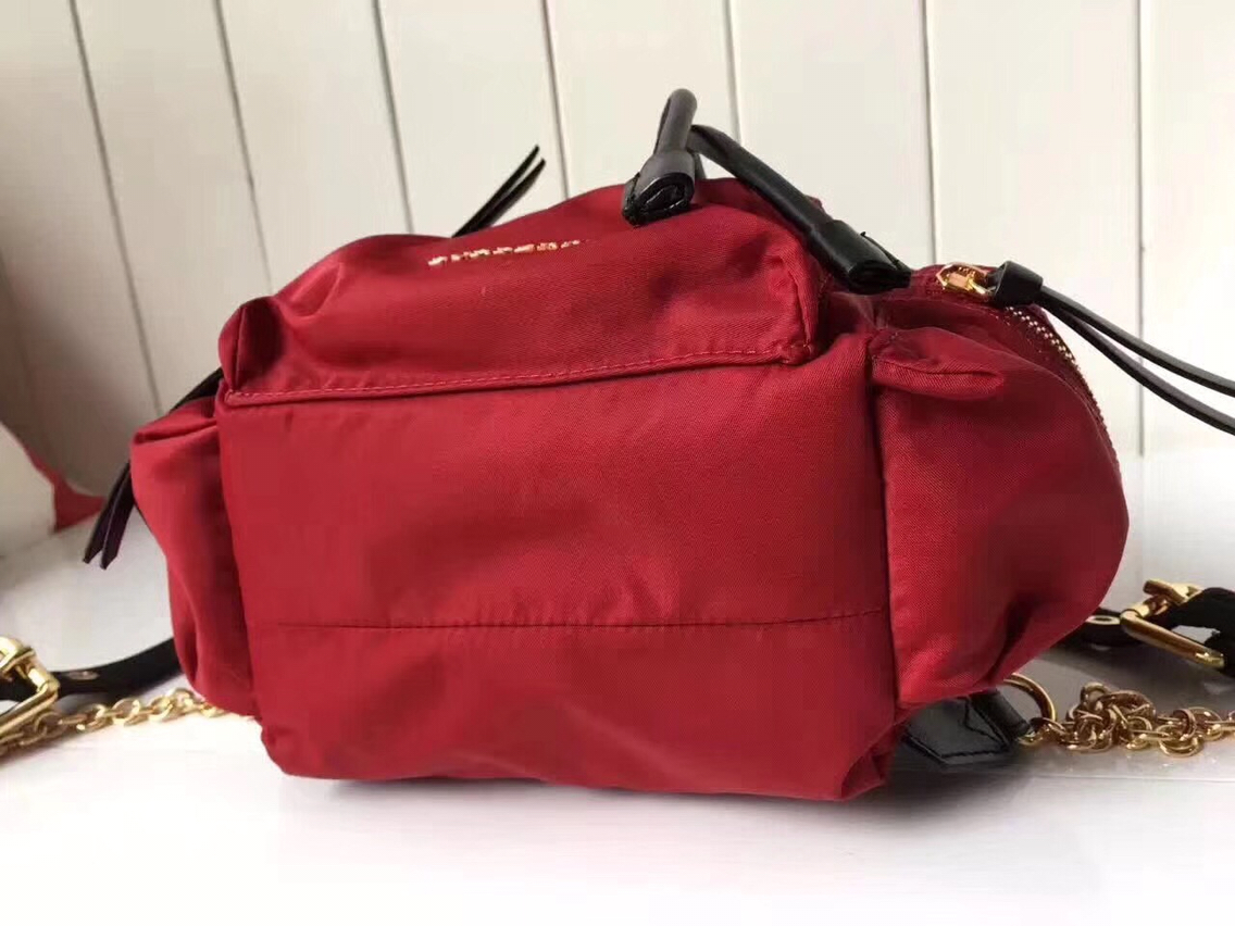 巴宝莉女士背包 小号 军旅背包